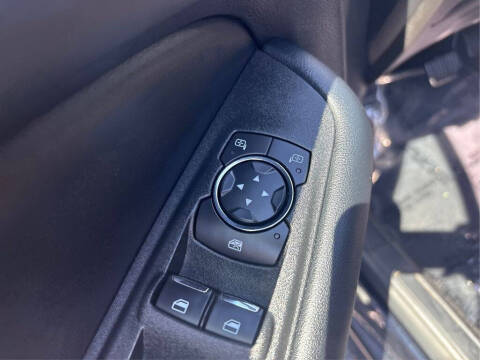 2020 Ford Edge SE