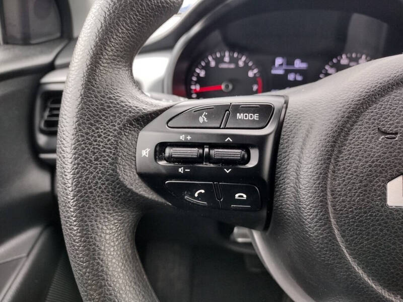 2023 Kia Rio 5-Door S