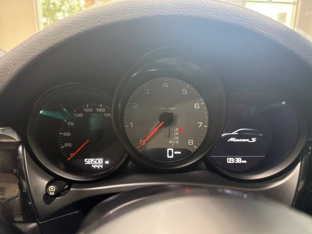 2018 Porsche Macan S