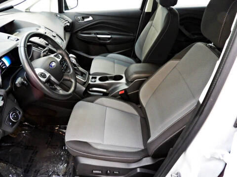 2017 Ford C-MAX Hybrid SE