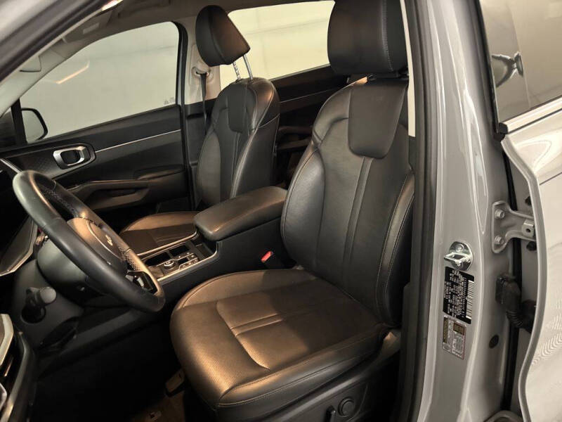 2024 Kia Sorento EX