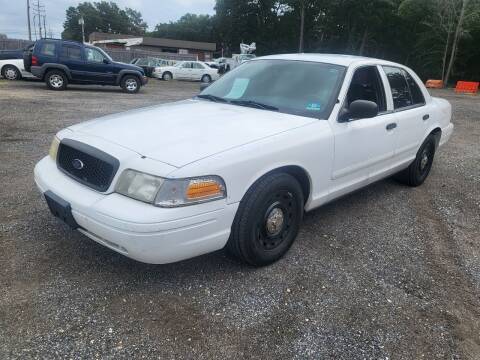 2004 Ford Crown Victoria for sale at CRS 1 LLC in Lakewood NJ