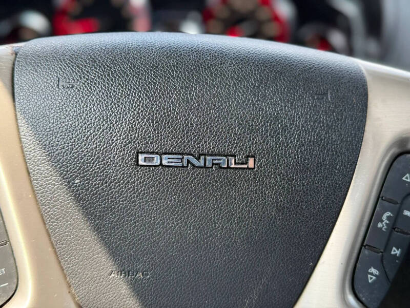 2015 GMC Acadia Denali