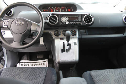 2011 Scion xB Release Series 8.0