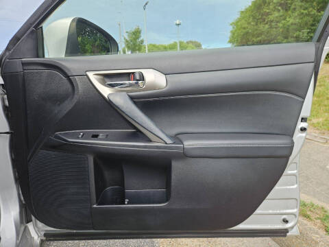2014 Lexus CT 200h