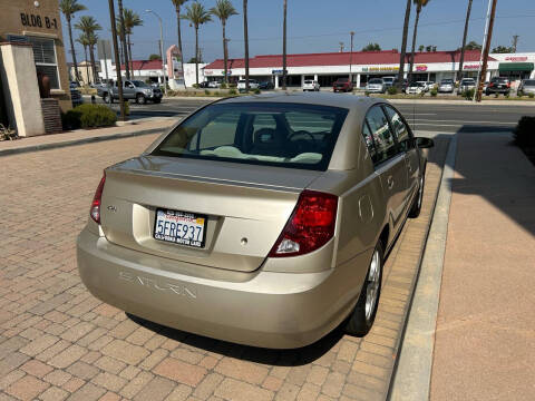 2004 Saturn Ion 3