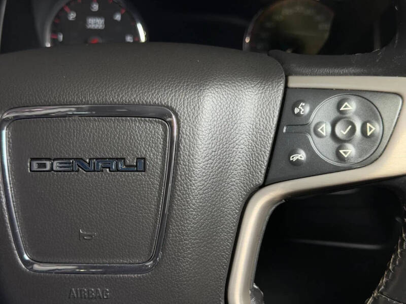 2015 GMC Yukon Denali