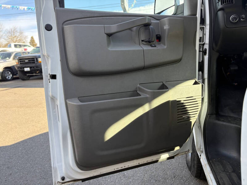 2020 Chevrolet Express 2500