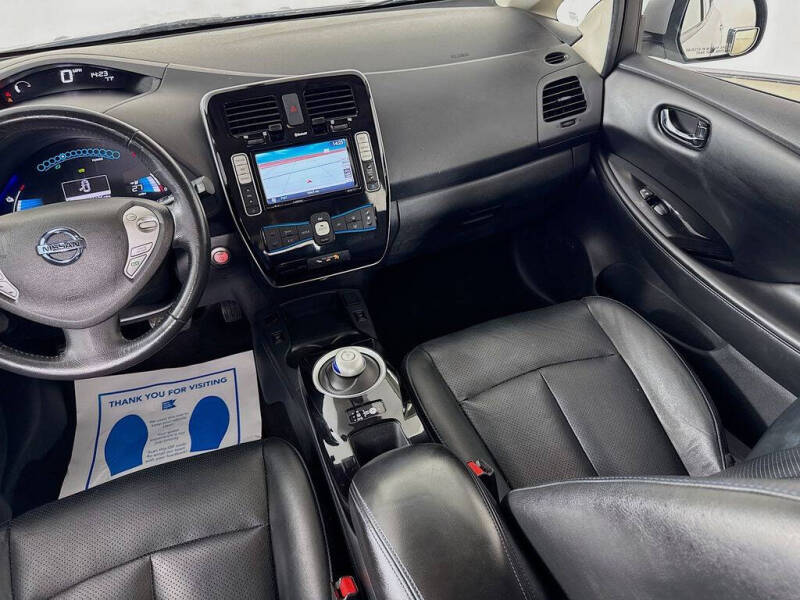 2014 Nissan LEAF SL