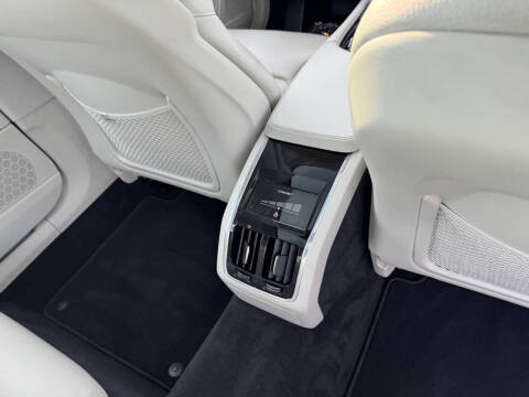 2018 Volvo S90 T5 Momentum