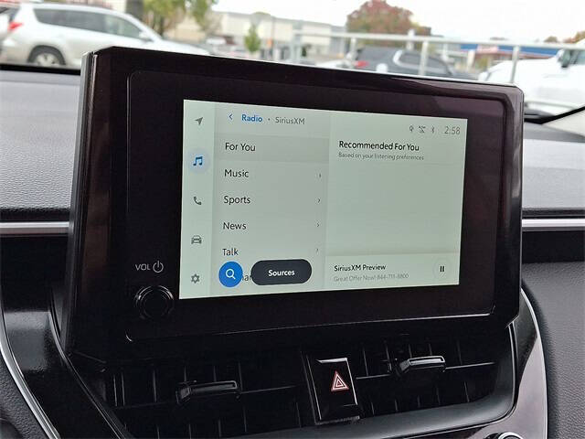 2025 Toyota Corolla Cross LE