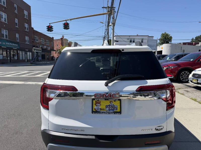 2023 GMC Acadia SLE