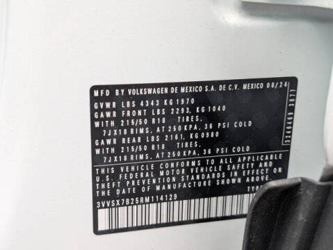 2024 Volkswagen Taos SE