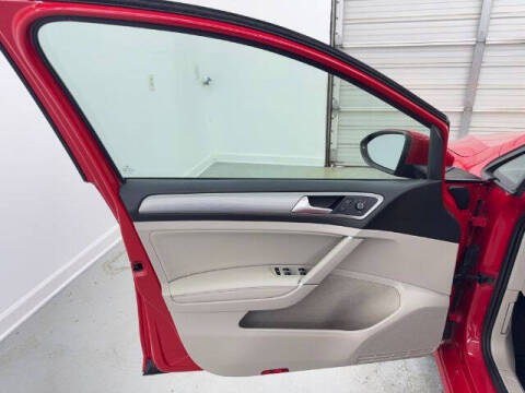 2017 Volkswagen Golf