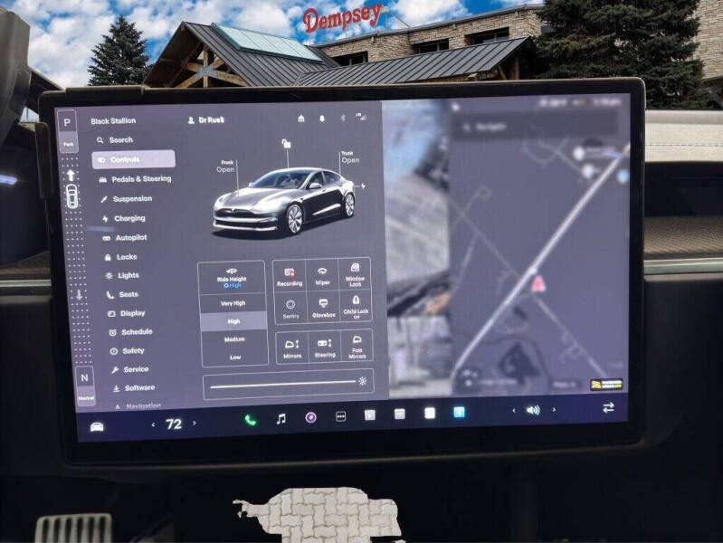 2022 Tesla Model S Plaid