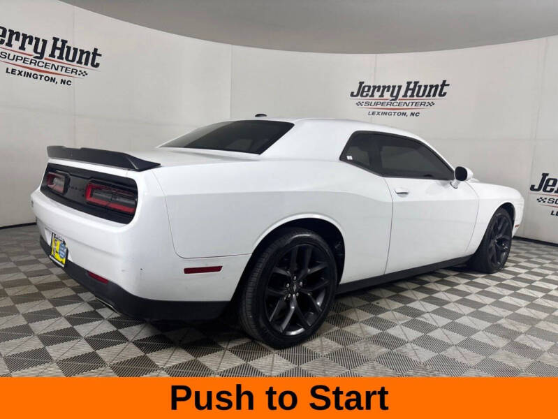 2021 Dodge Challenger SXT