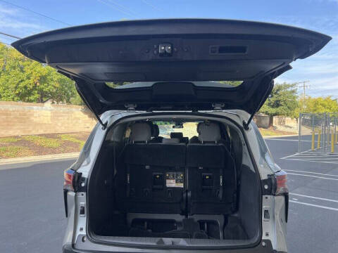 2021 Toyota Sienna LE 8-Passenger