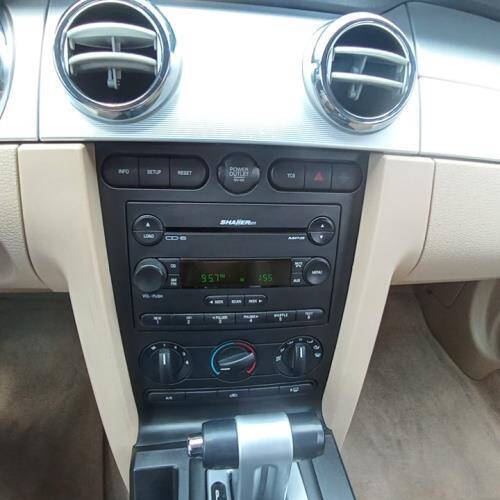 2006 Ford Mustang