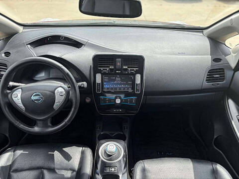 2016 Nissan LEAF SV