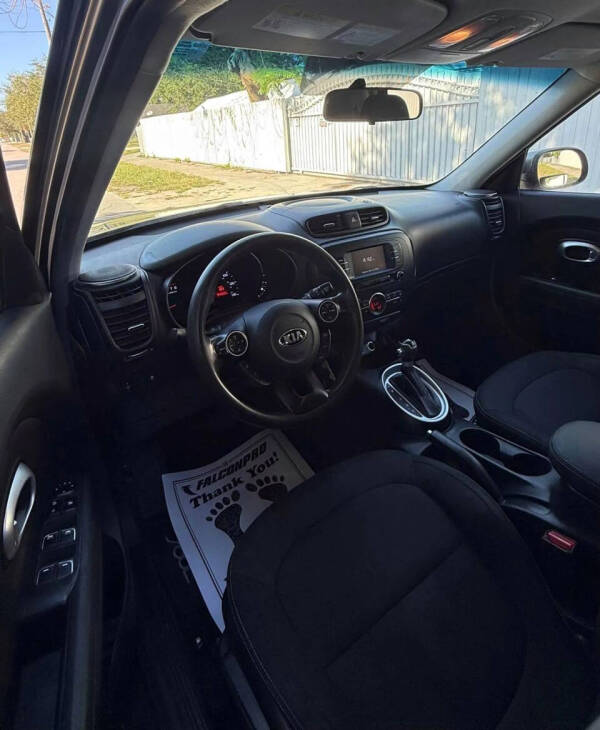 2017 Kia Soul +