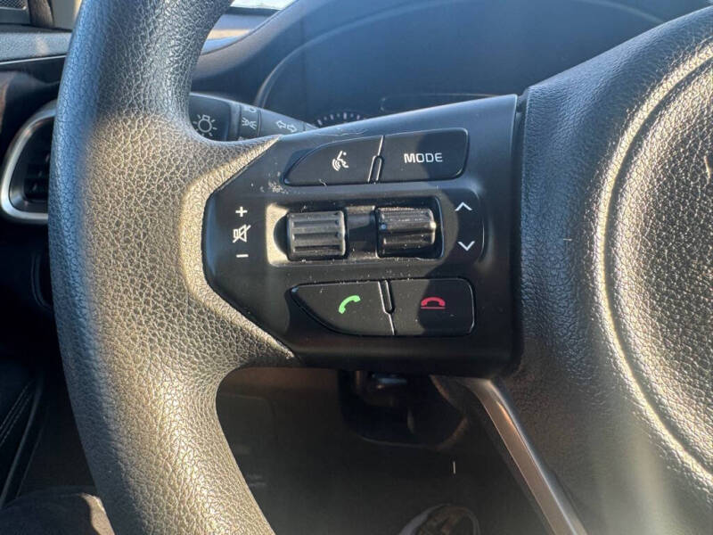 2018 Kia Sorento LX V6