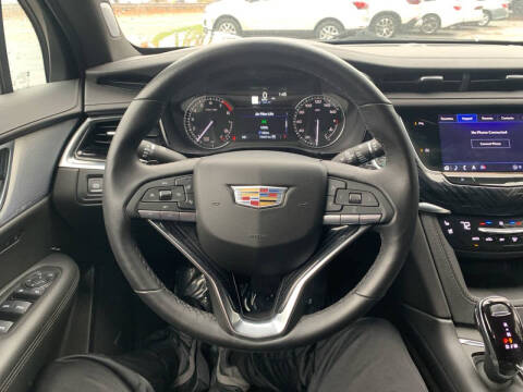 2025 Cadillac XT6 Premium Luxury