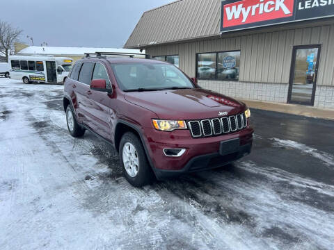 2017 Jeep Grand Cherokee Laredo