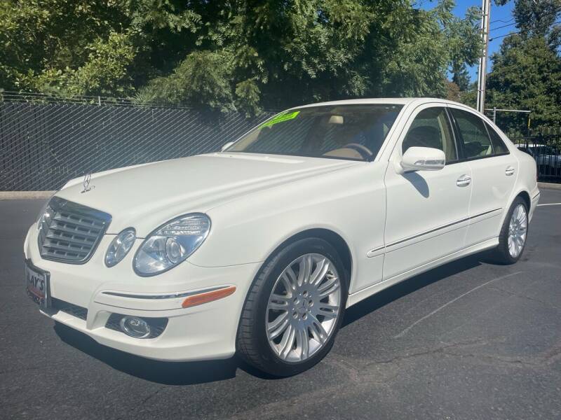 2007 Mercedes-Benz E-Class for sale at LULAY'S CAR CONNECTION in Salem OR