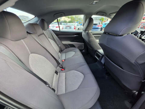 2023 Toyota Camry Hybrid LE