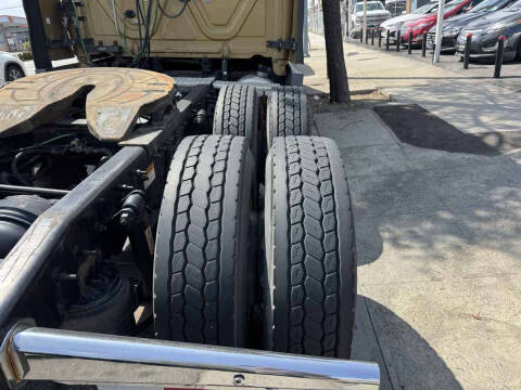 2016 Freightliner Cascadia