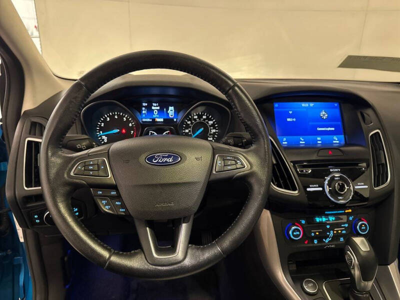 2016 Ford Focus Titanium