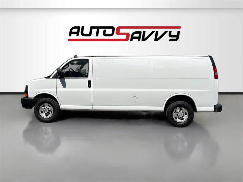 2024 Chevrolet Express 2500
