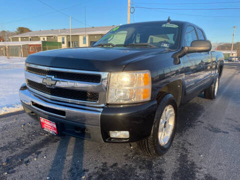 2010 Chevrolet Silverado 1500 for sale at Auto Headquarters in Lakewood NJ