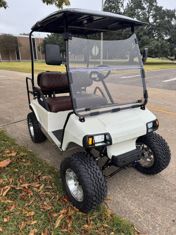 Club Car Precedent Pearl White Platinum