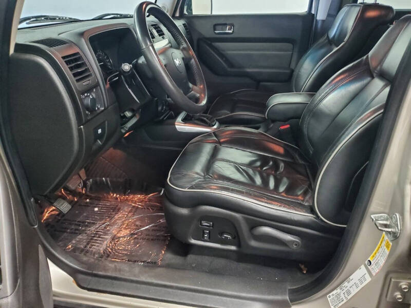 2009 HUMMER H3T Adventure