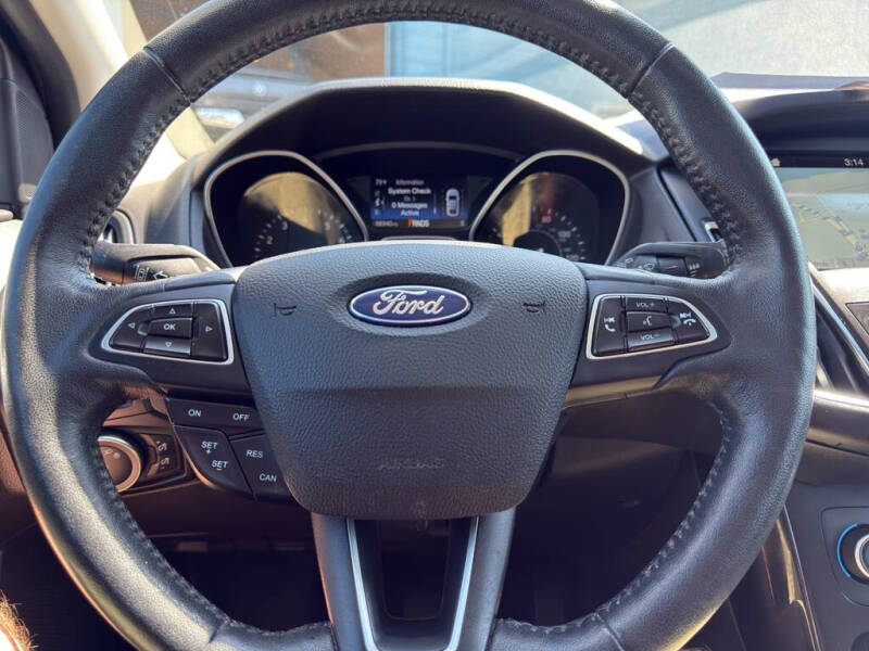 2018 Ford Focus Titanium