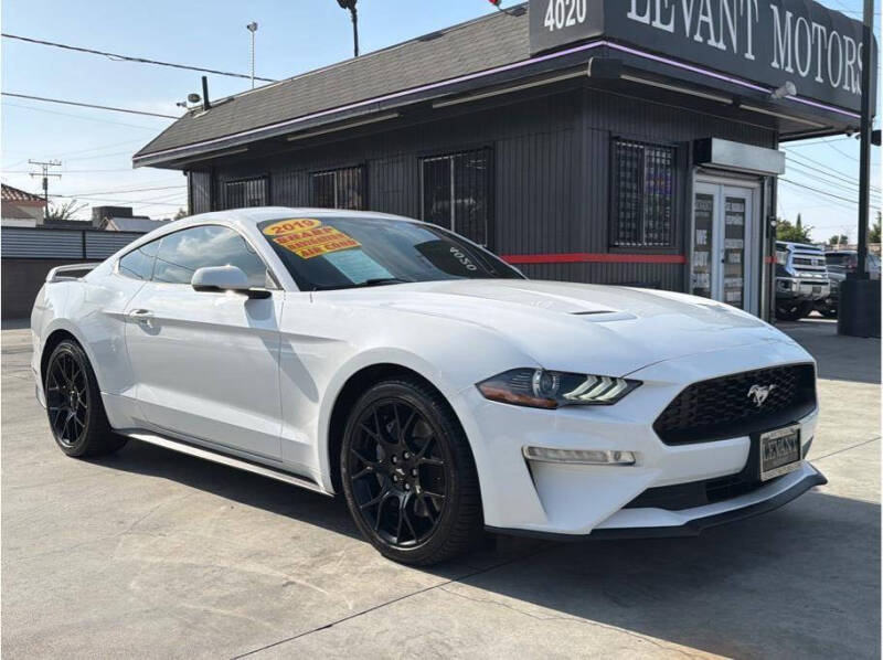 2019 Ford Mustang