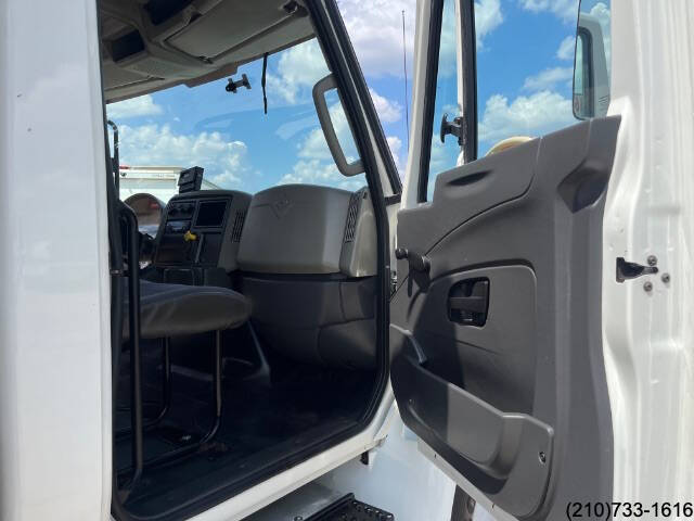 2017 International DuraStar 4300