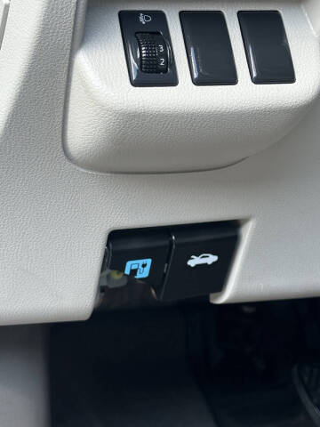 2012 Nissan LEAF SL