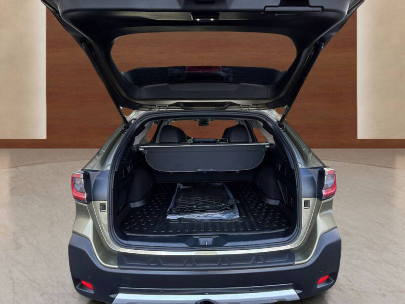 2024 Subaru Outback Touring XT