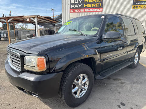 2000 Cadillac Escalade