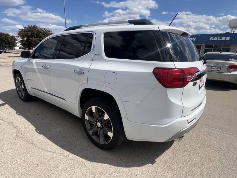 2017 GMC Acadia SLT-2