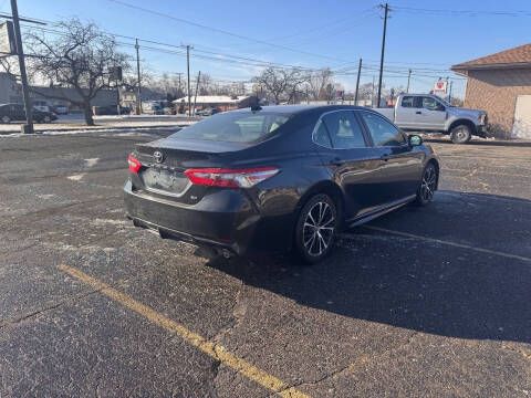 2019 Toyota Camry SE