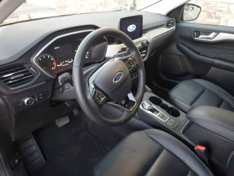 2021 Ford Escape SEL