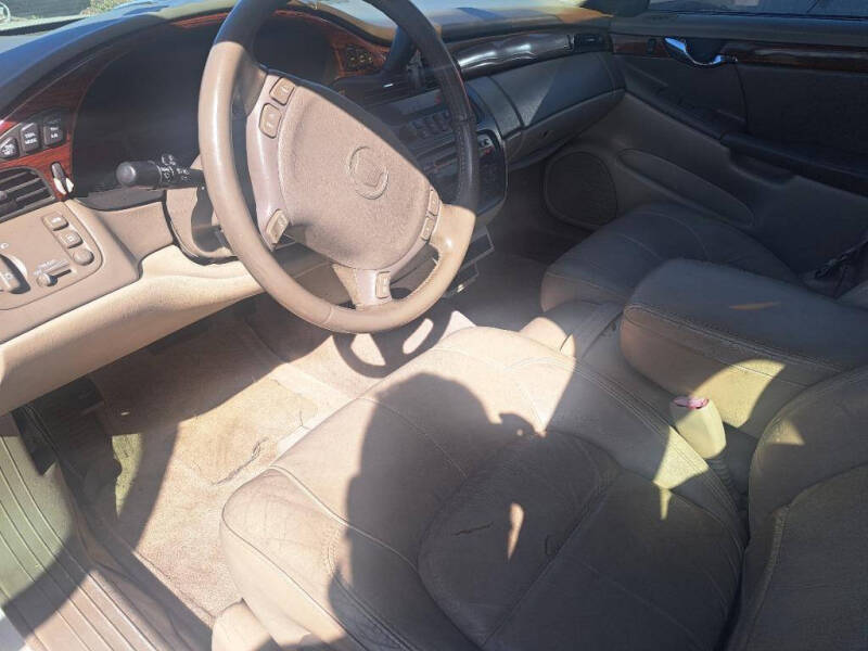 2004 Cadillac DeVille