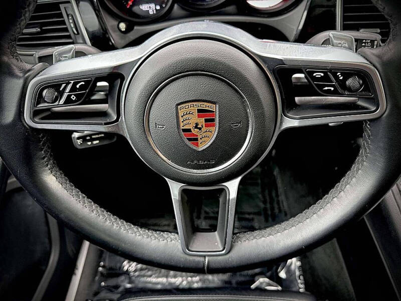 2018 Porsche Macan S