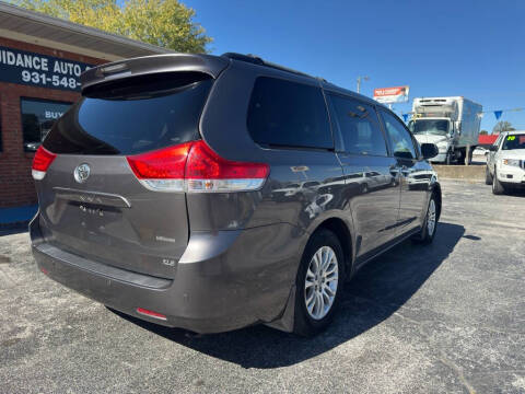 2012 Toyota Sienna