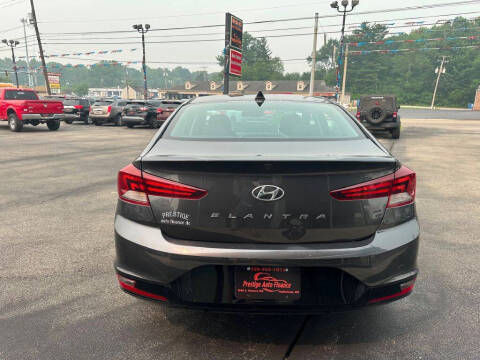 2020 Hyundai Elantra