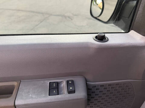 2009 Ford E-Series E-250