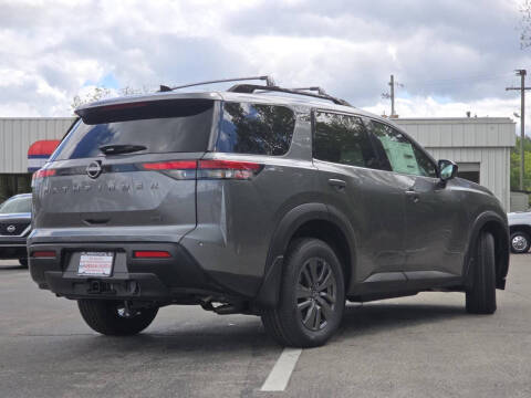 2026 Nissan Pathfinder SV